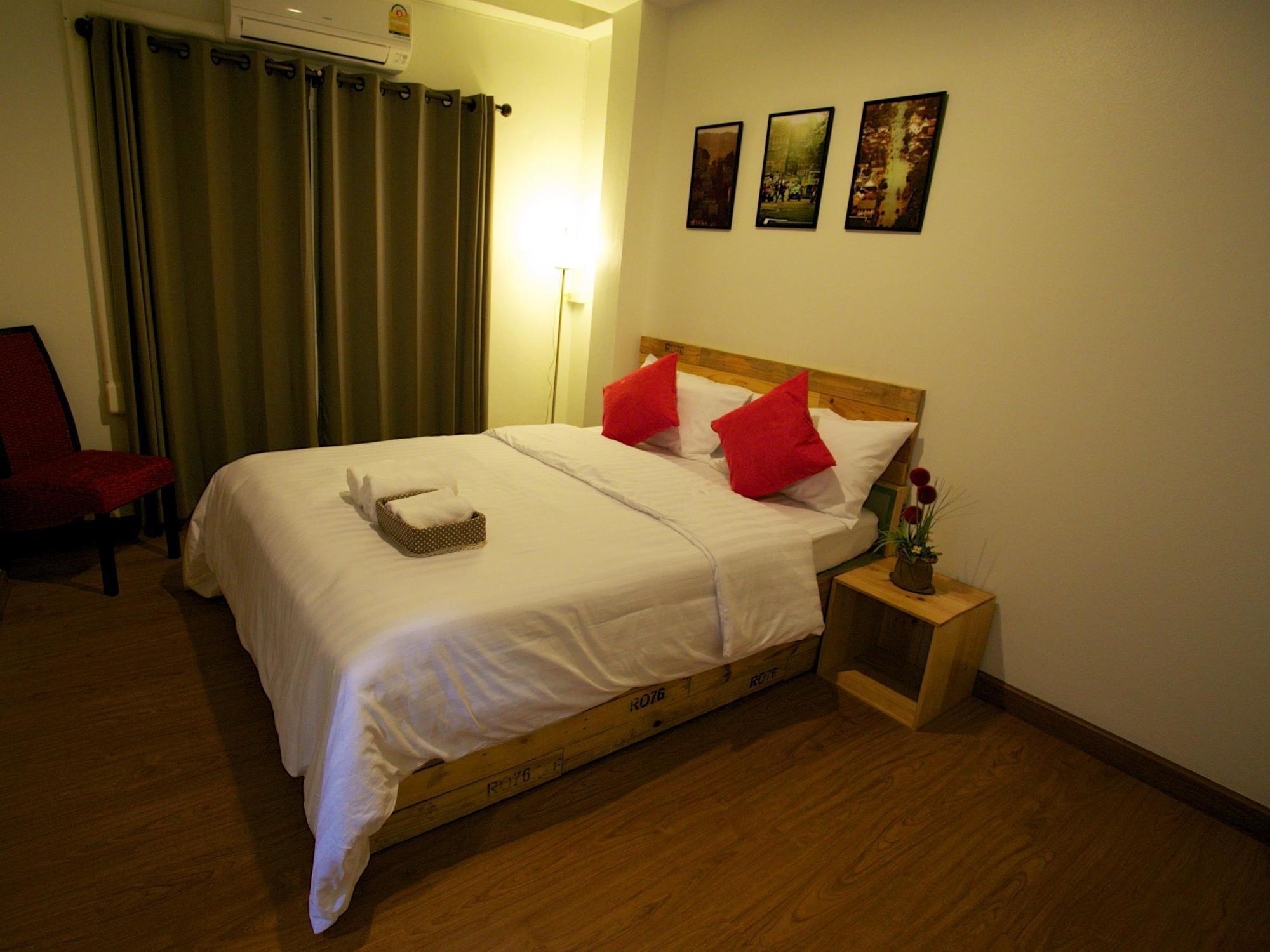 Nap Box Hostel Chiang Mai Eksteriør billede